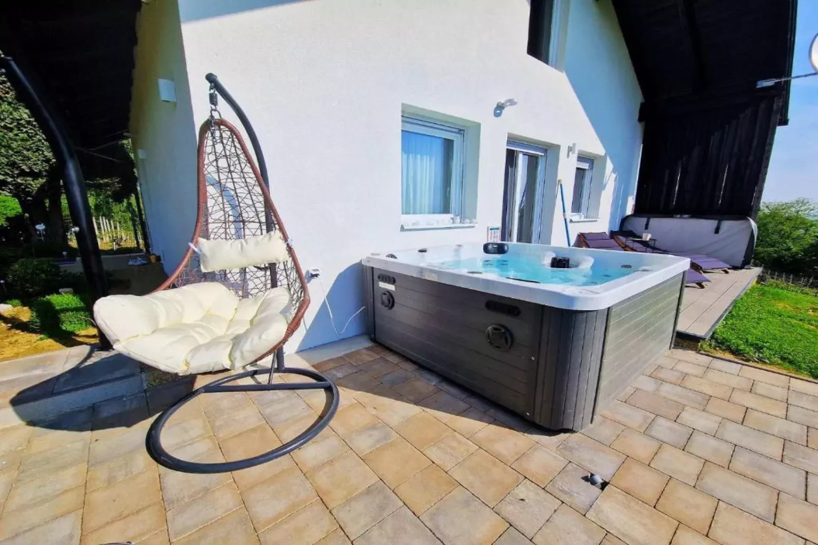 La Mia Storia - One Bedroom Holiday Home with Private Hot Tub-Terrace