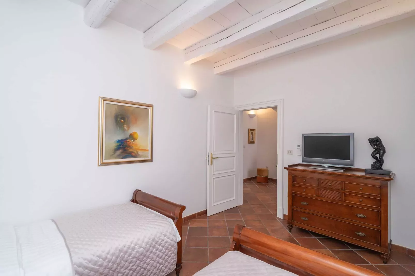 Secret Apartments - Two Bedroom Apartment with City View (Secret 2)-Chambre