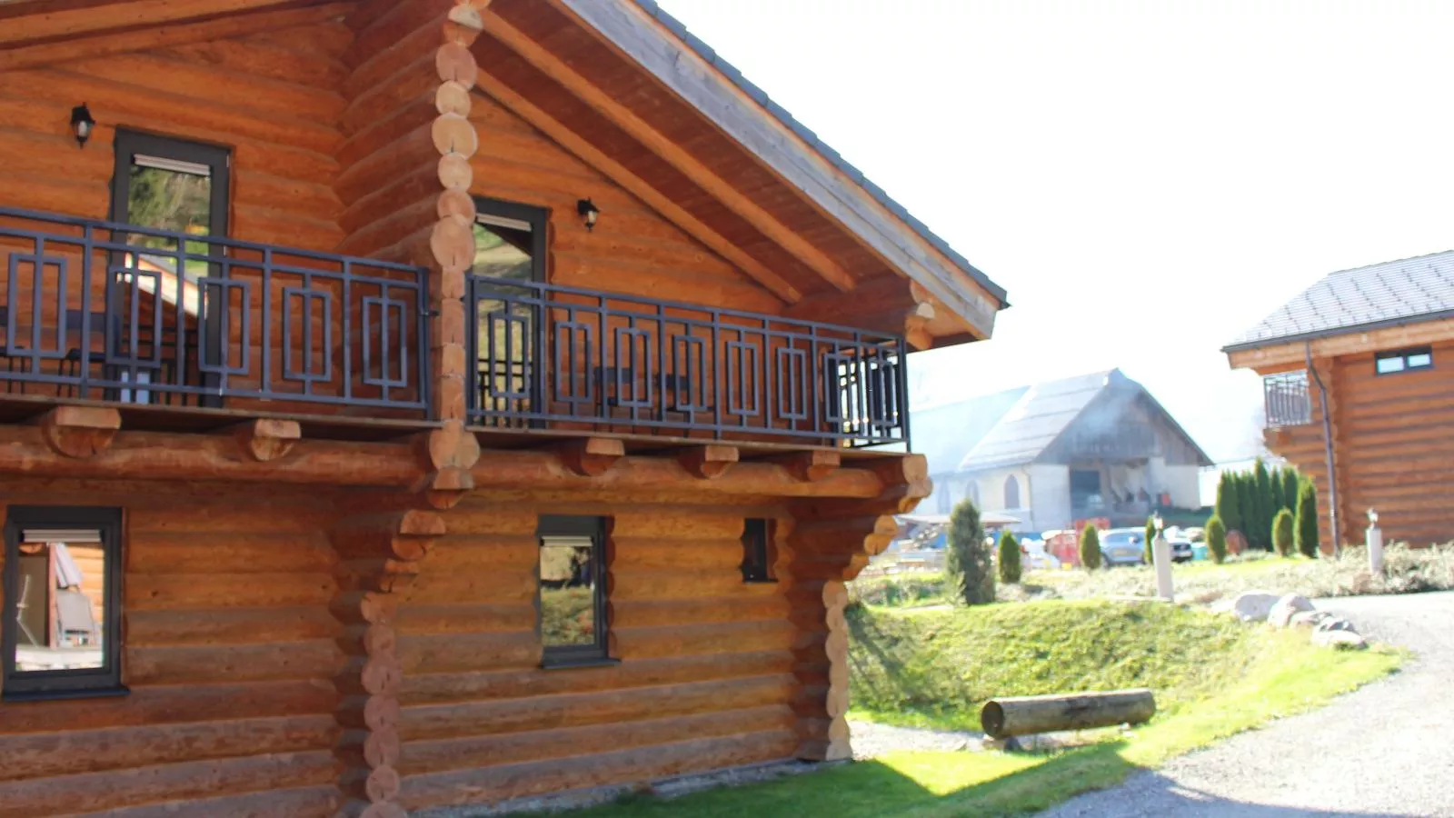 Jenig 2B-Terrassenbalkon