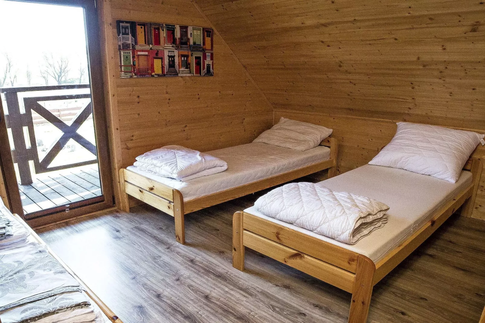 House overlooking the lake-Bedroom