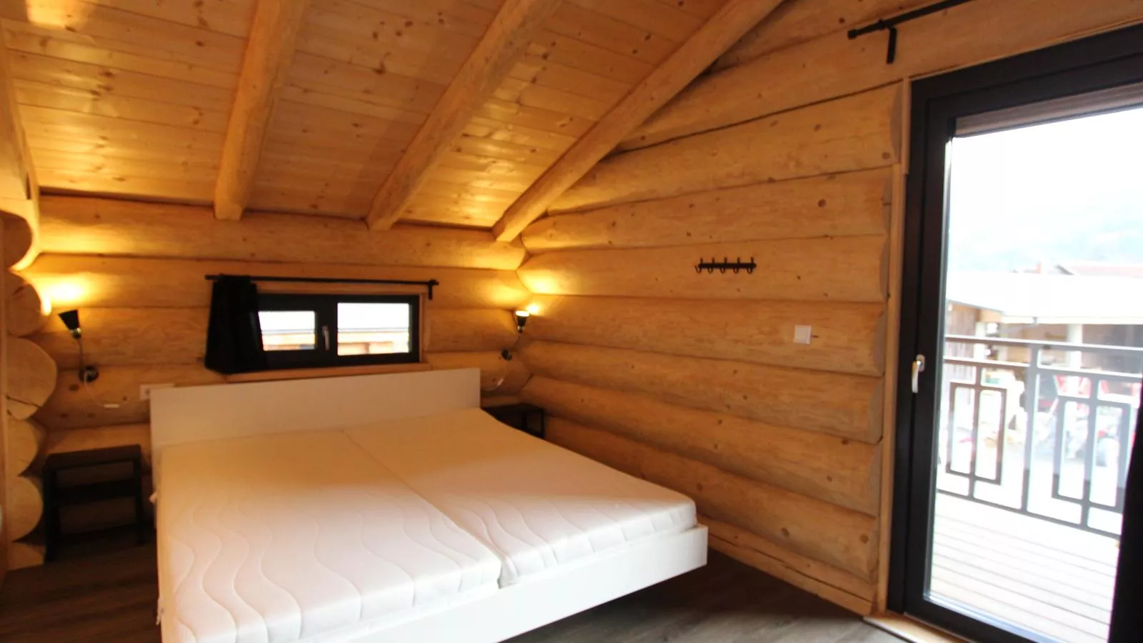 Jenig 4B-Schlafzimmer