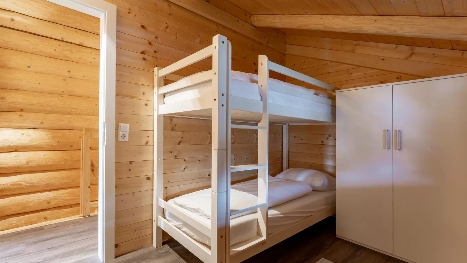 Jenig 4B-Schlafzimmer