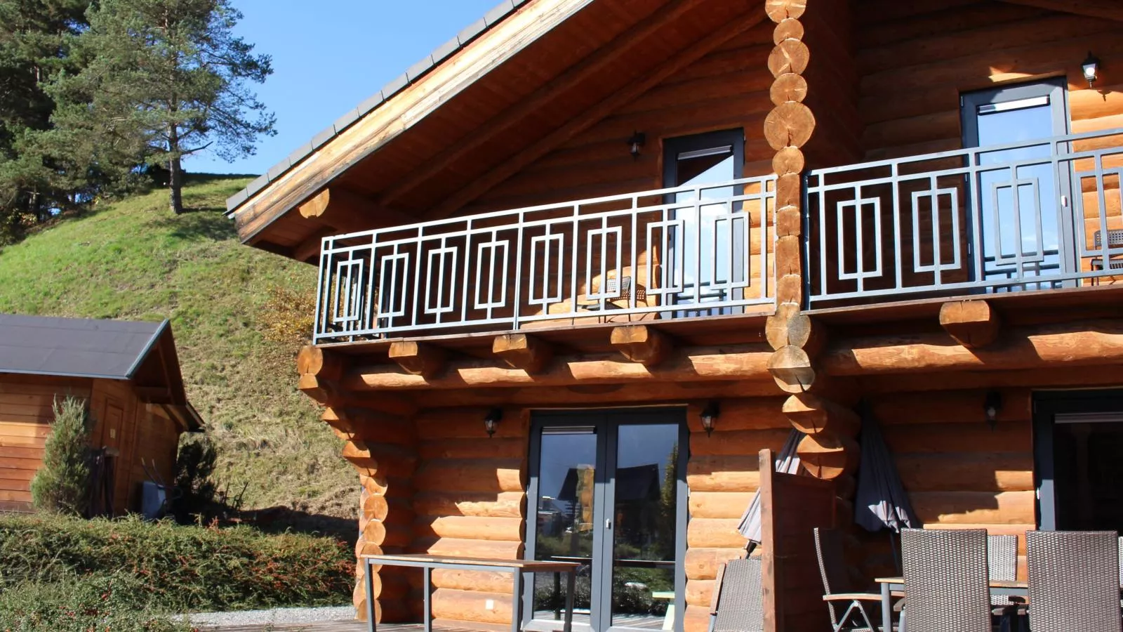 Jenig 4A-Terrassenbalkon