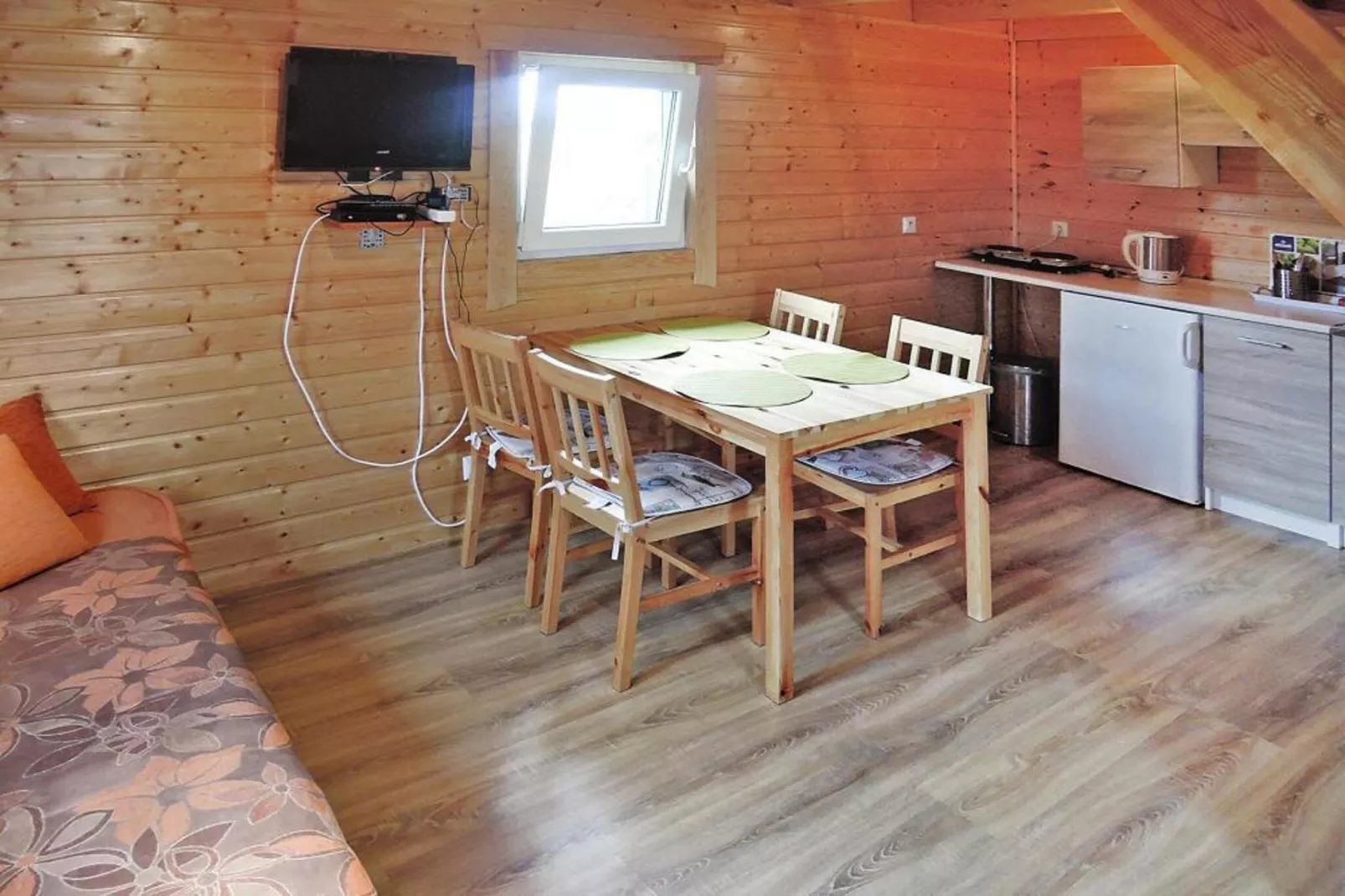 Holiday homes Rewal-50 qm Haus Daniel-Esszimmer