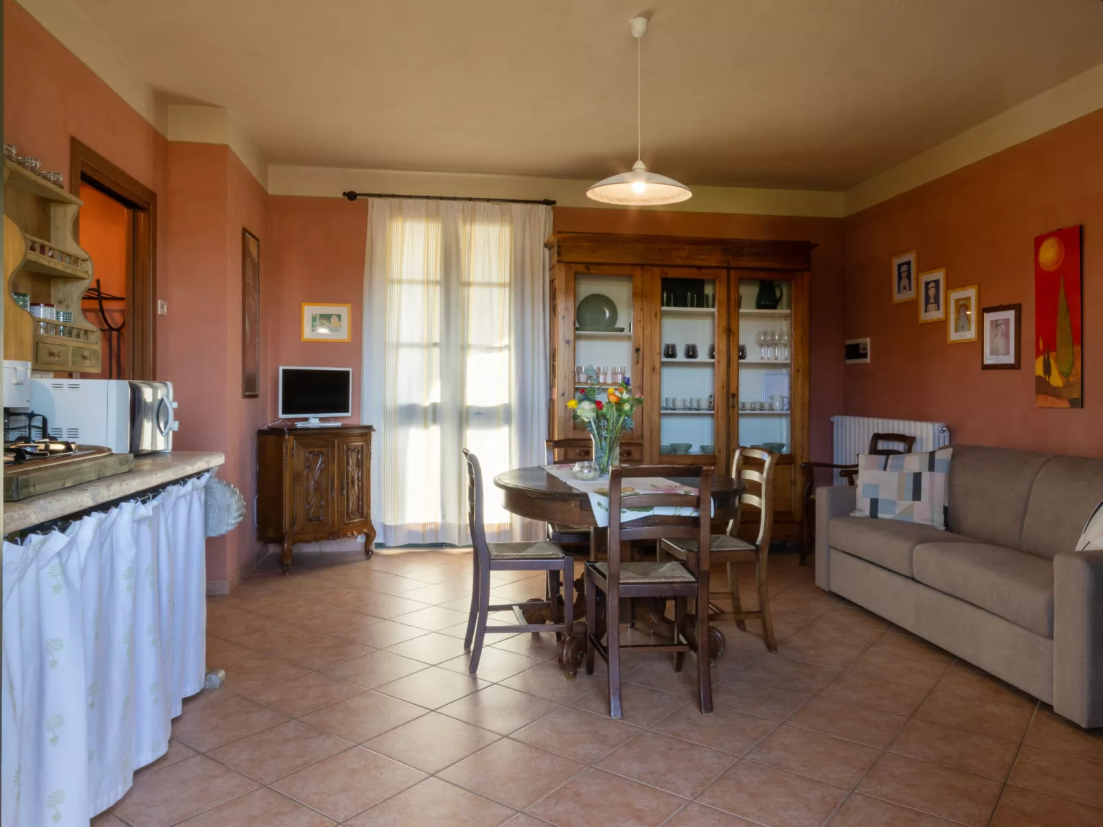 Le Debbiare-Inside