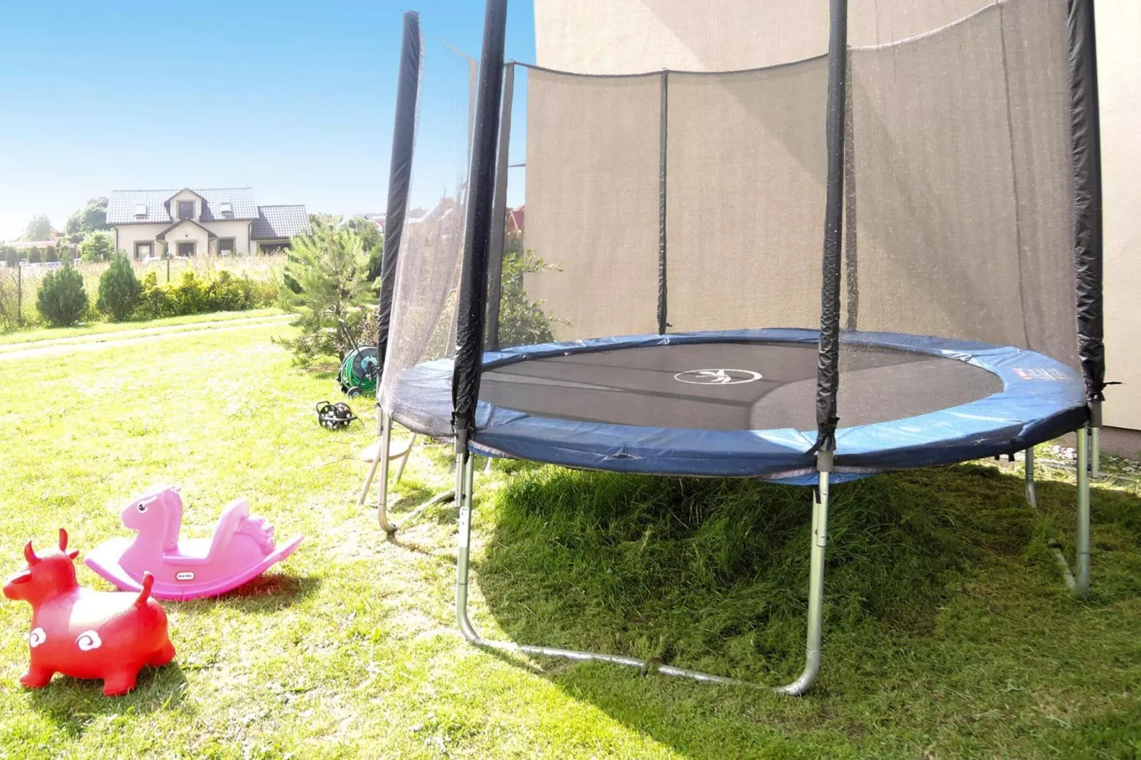 Holiday homes Rewal 60 qm Kapitäns Haus-Jardin d'été