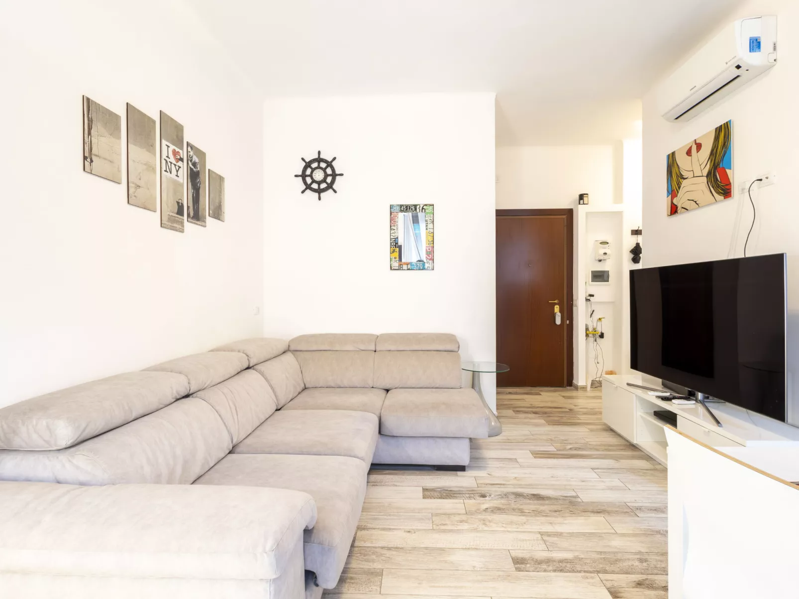 Suzzani Flat-Dedans