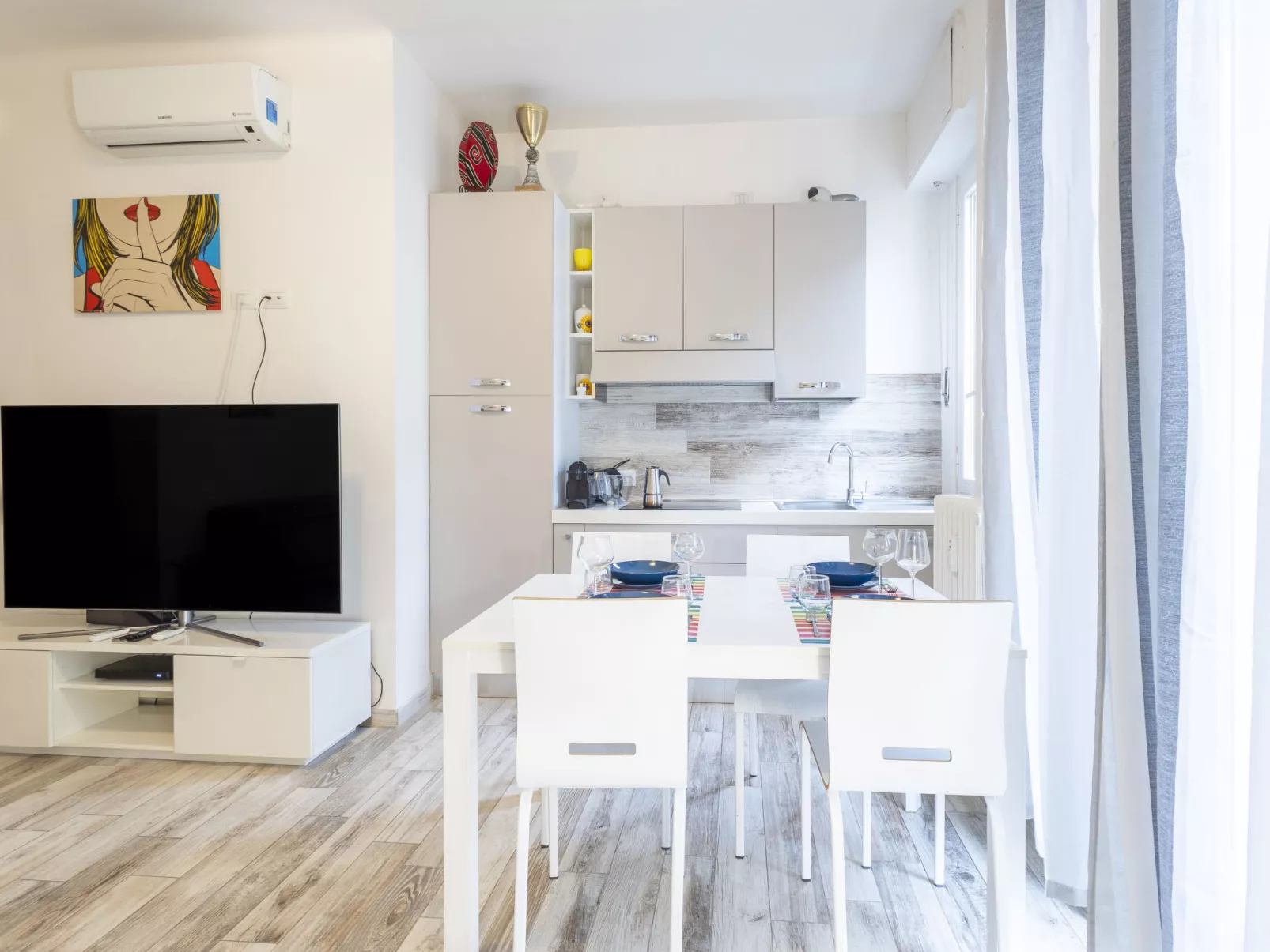 Suzzani Flat-Dedans