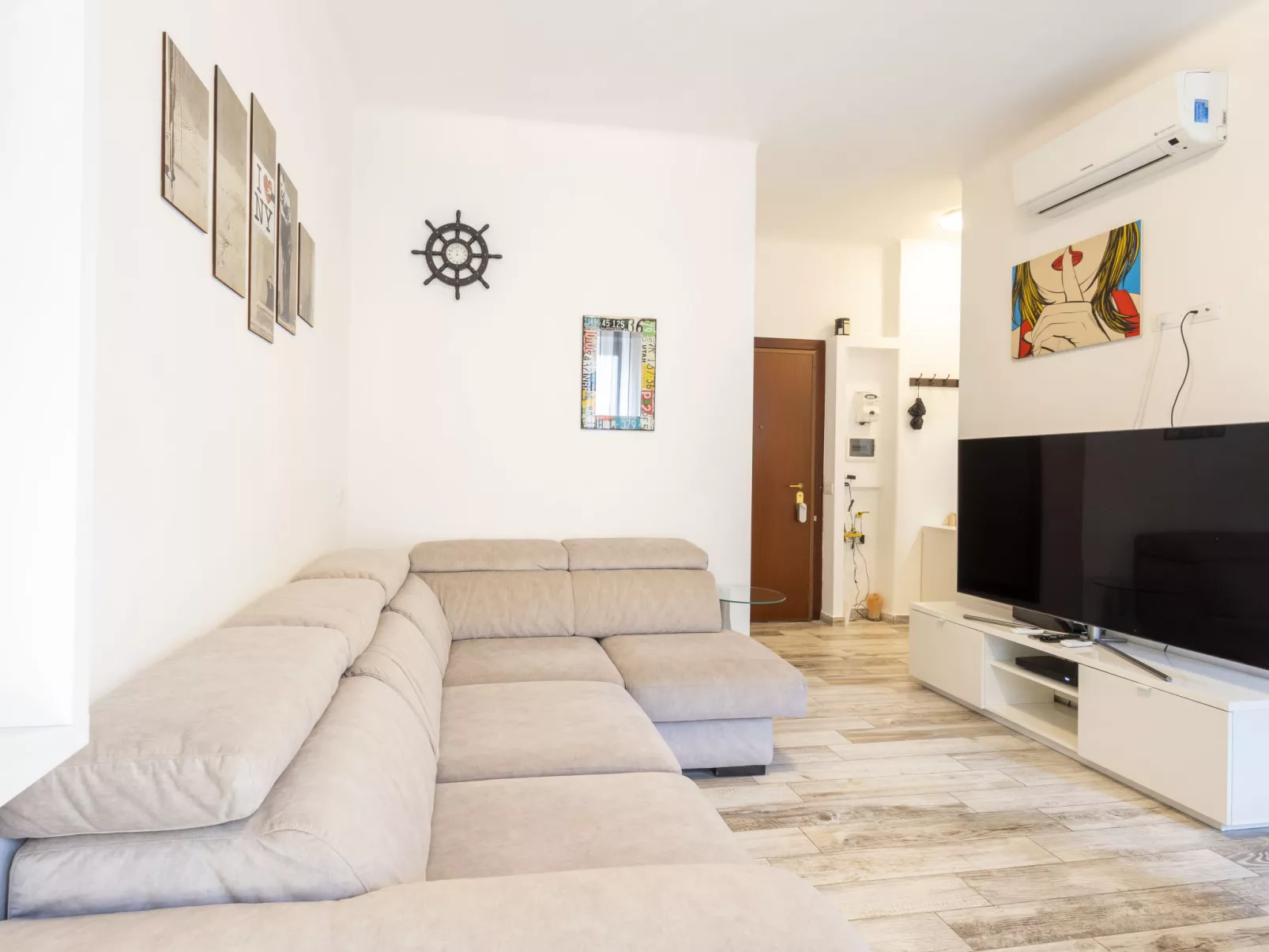 Suzzani Flat-Dedans