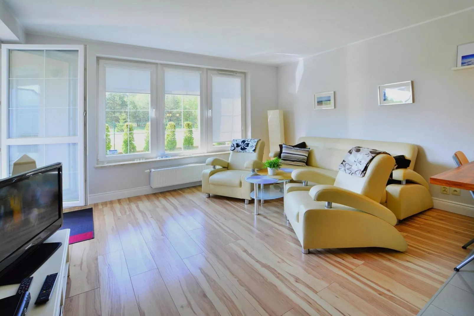 Komfortowy apartament Grzybowo-Living room