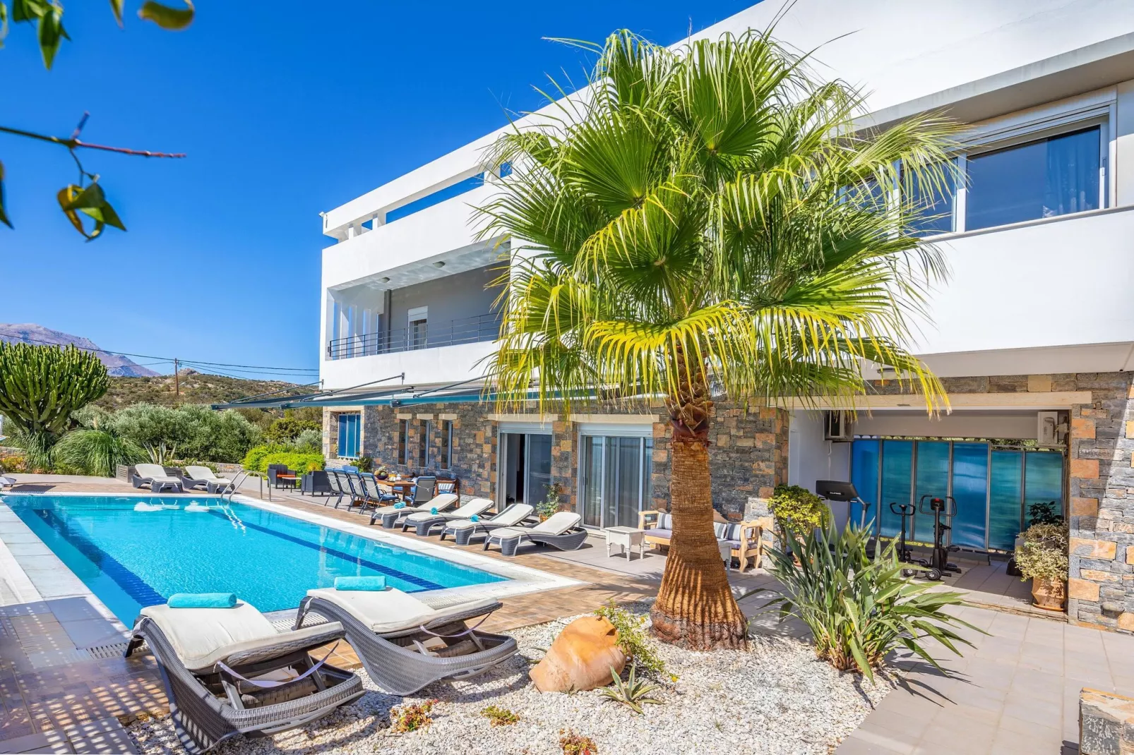 Villa Friends with private pool-Pool