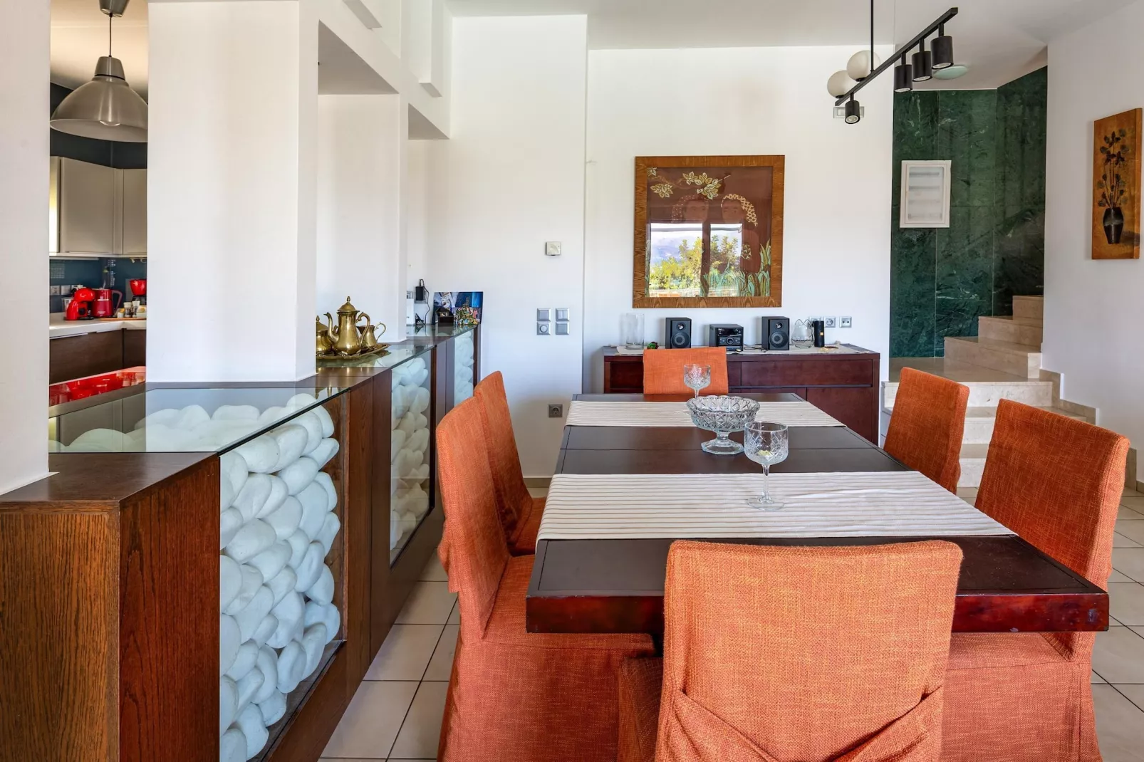 Villa Friends with private pool-Dining room