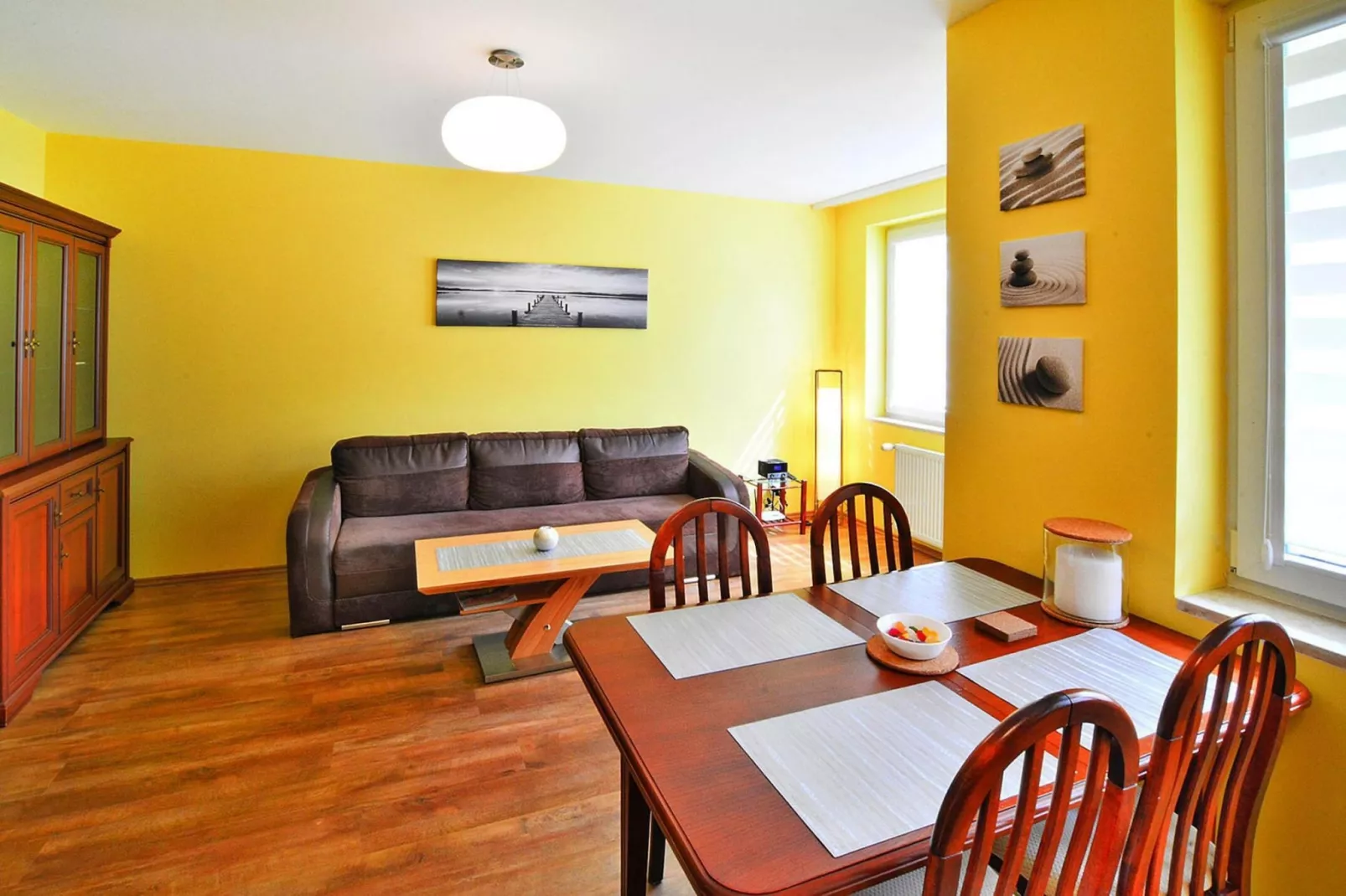 Apartment Kolobrzeg-Dining room