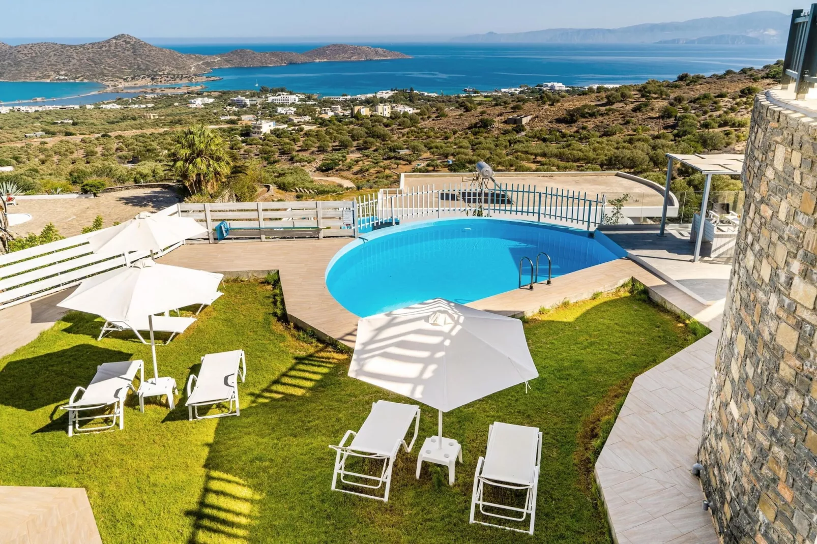 Joy of the Sea villa