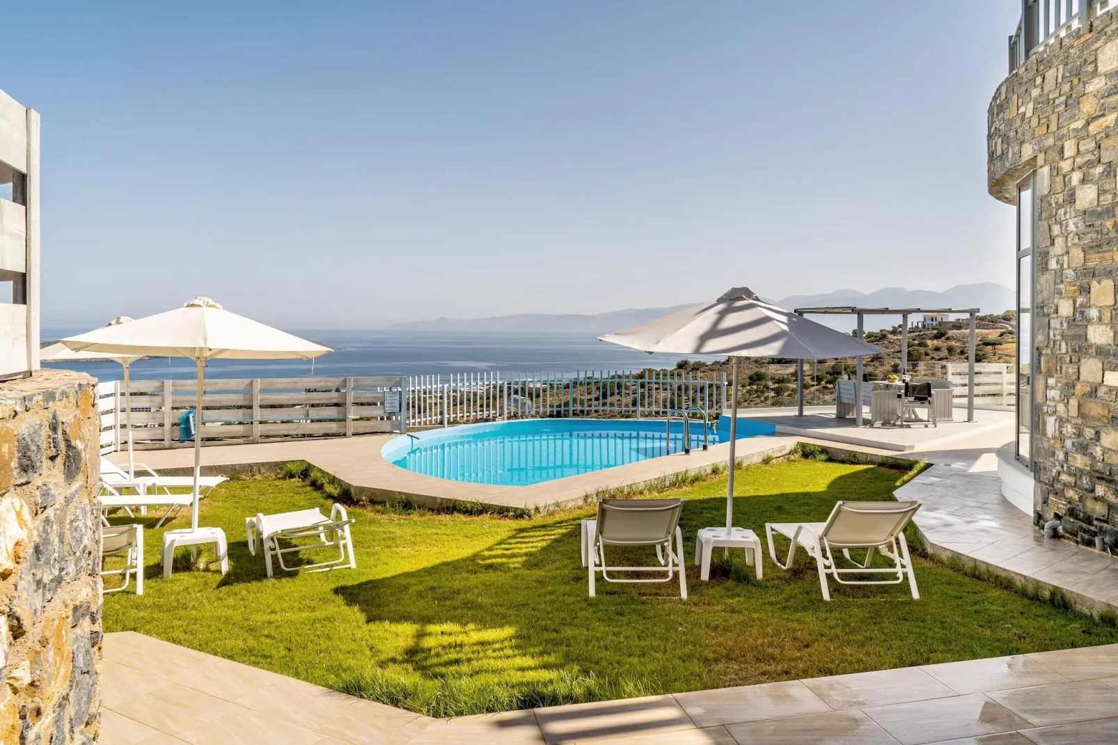 Joy of the Sea villa-Pool