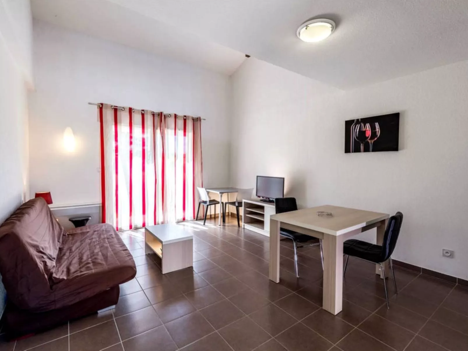 Le Domaine de Bacchus - 10113241