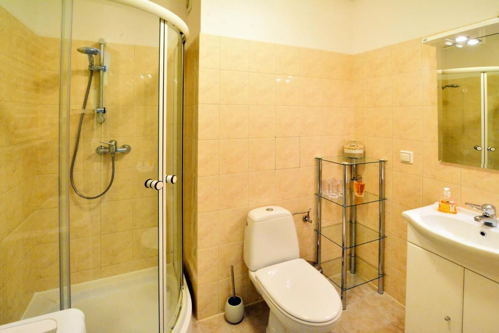 Apartment Kolobrzeg-Bathroom