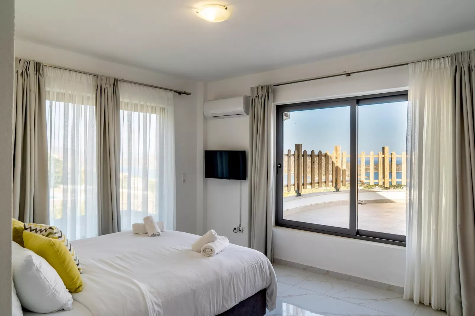 Joy of the Sky villa-Bedroom