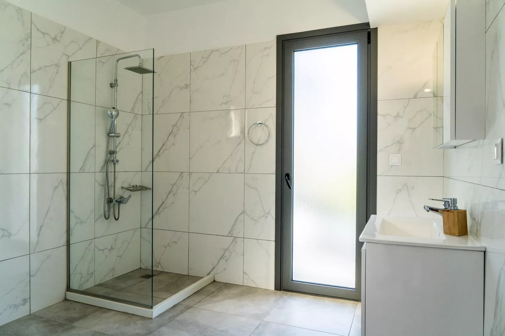 Joy of the Sky villa-Bathroom