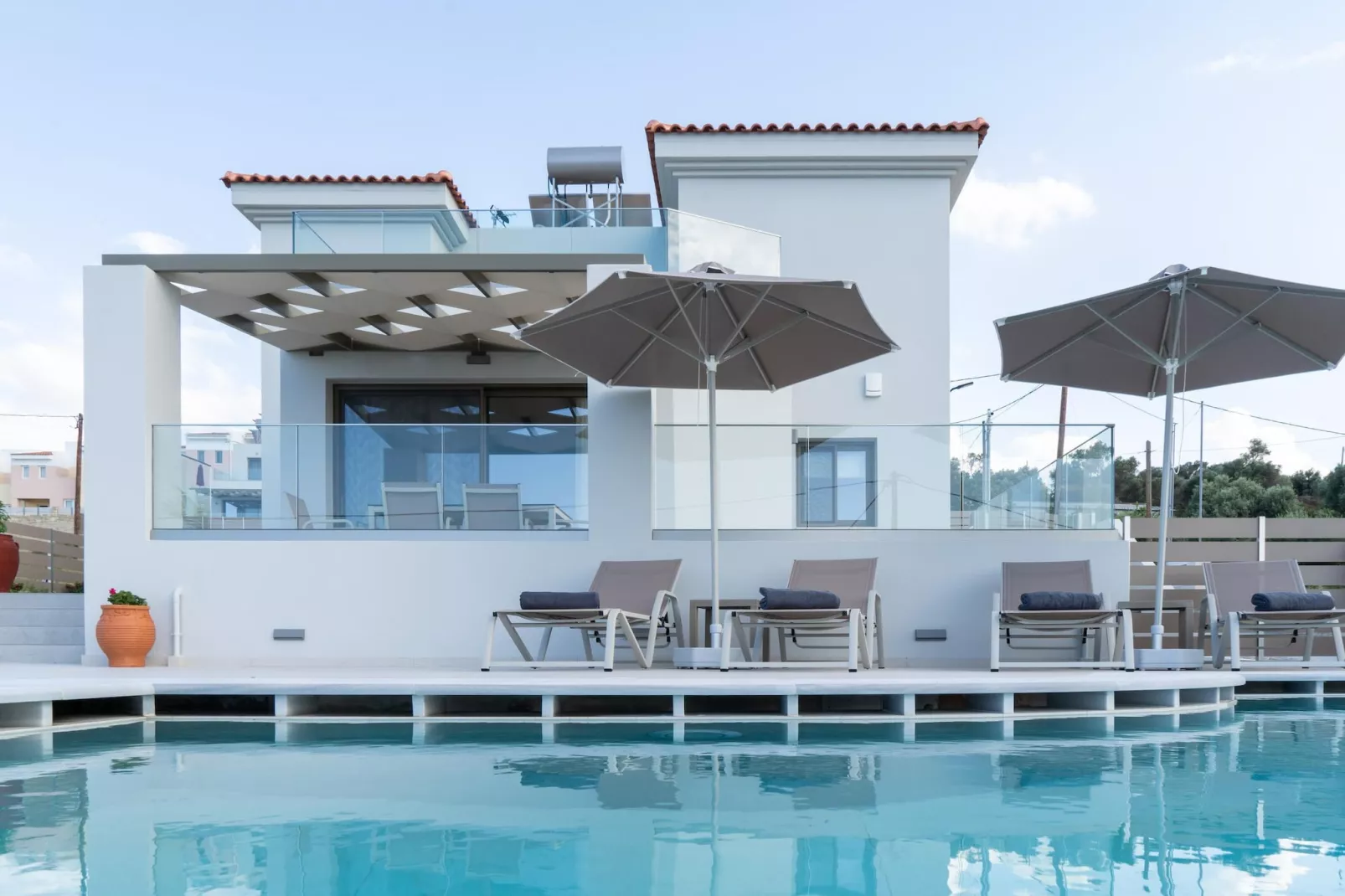 poolofhouse