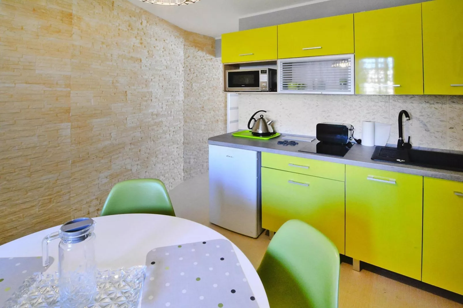 Apartament dla 5 osób Kołobrzeg-Kitchen