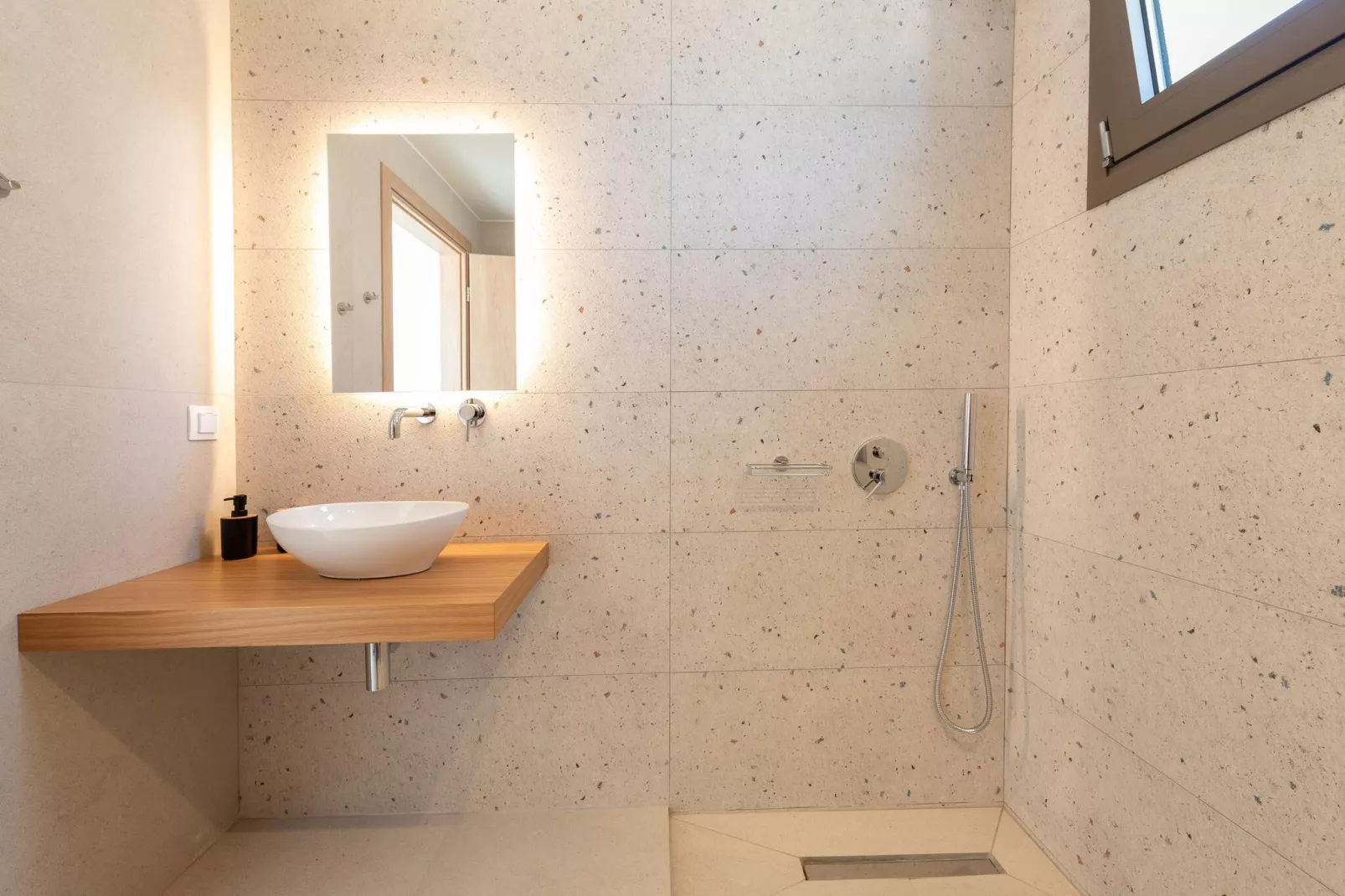 Athel Panoramic view Villas Stavros-Bathroom