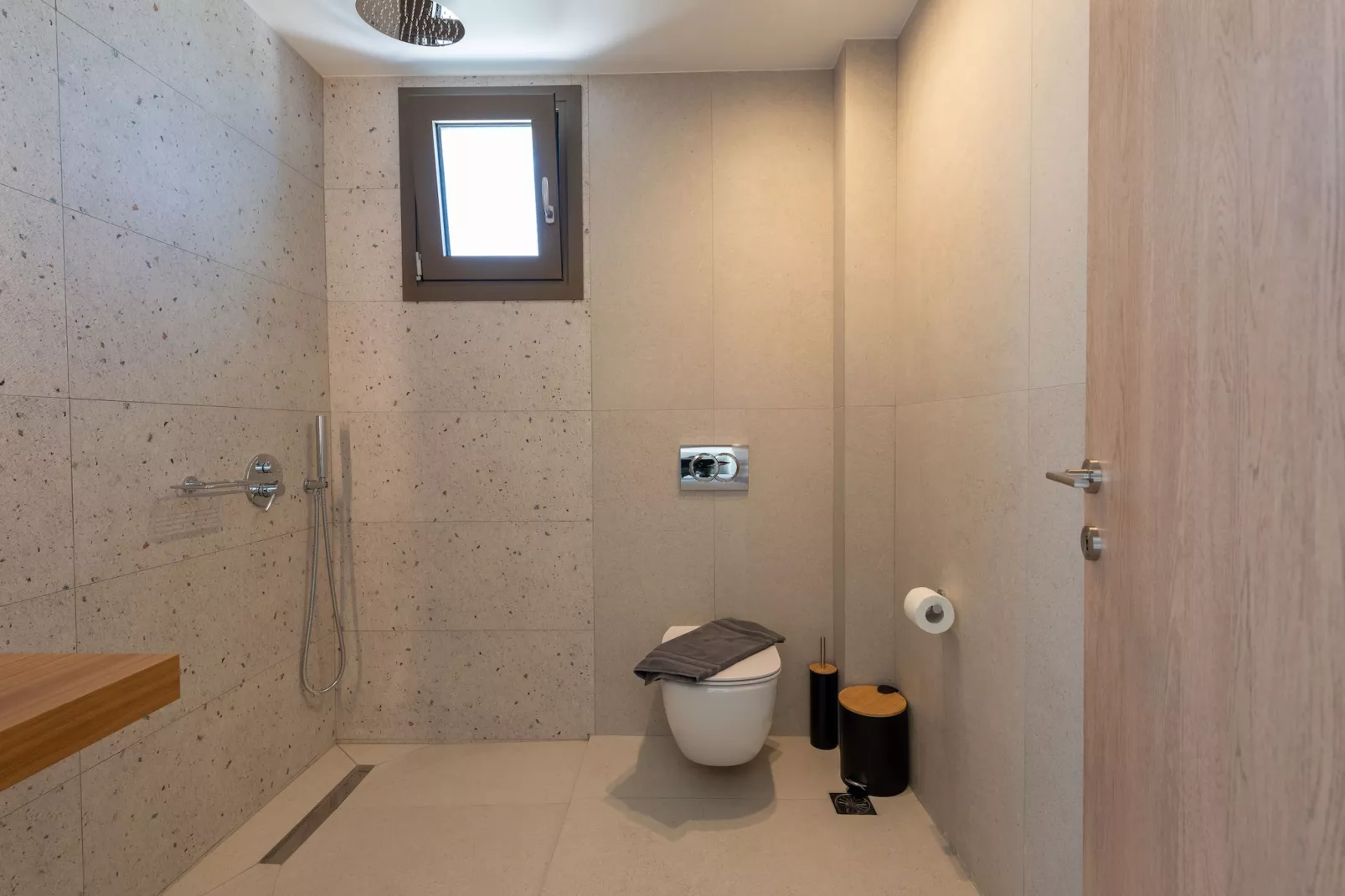 Athel Panoramic view Villas Stavros-Bathroom