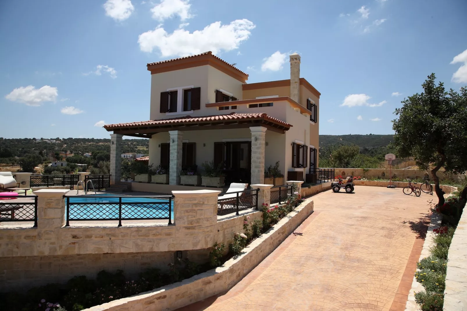 Agnanti Despoina villa with private pool-View summer