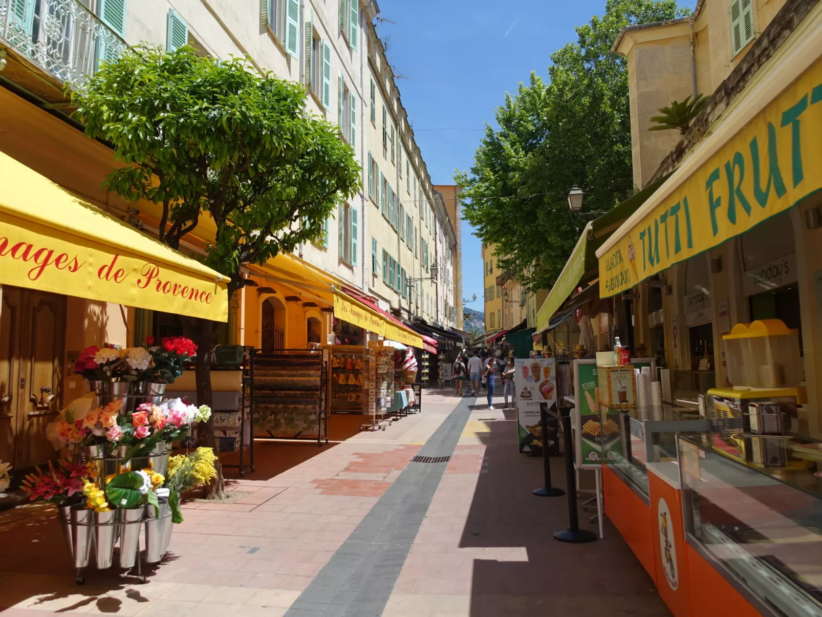 Le Diplomate-Area