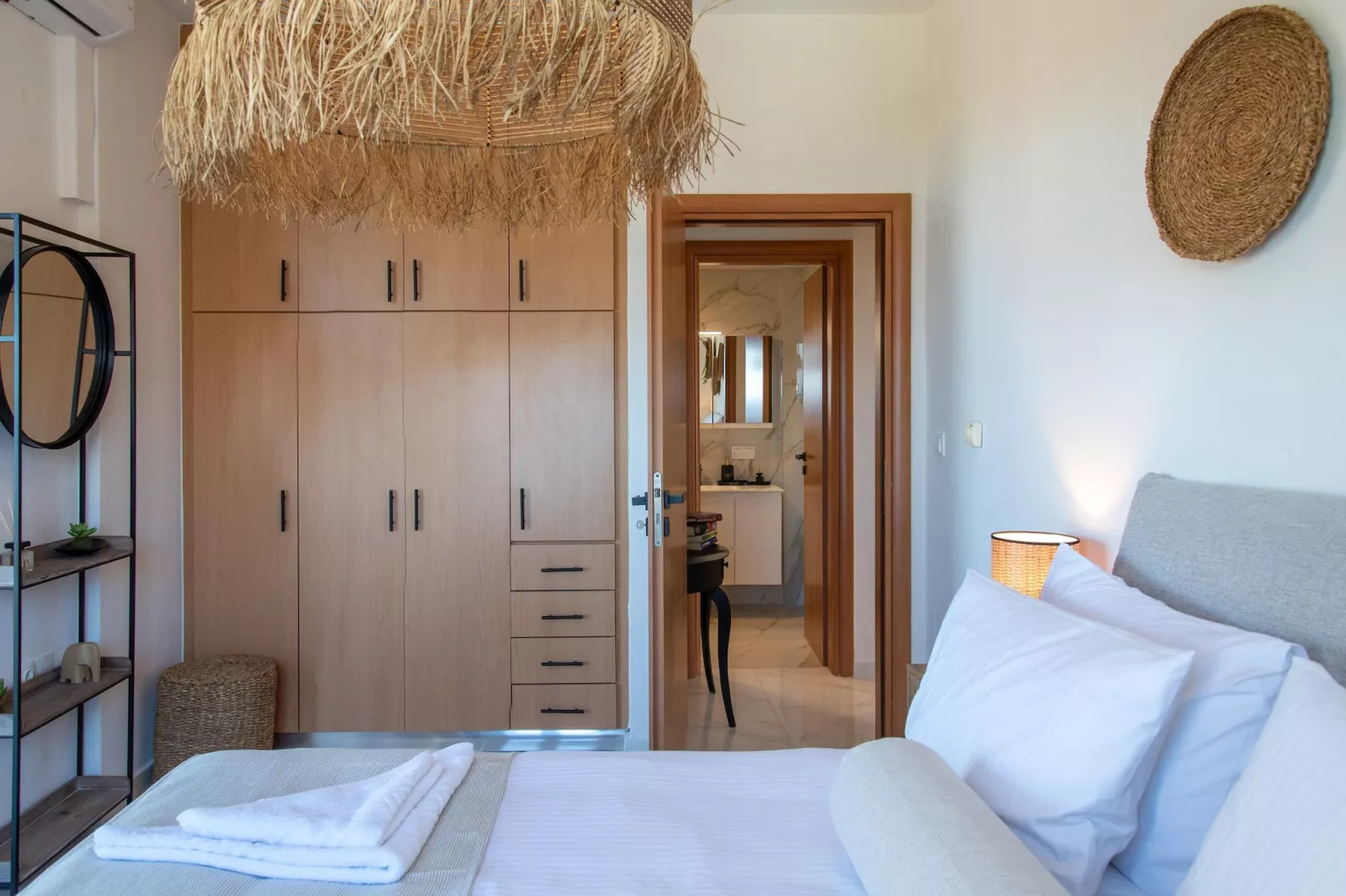 Anelia Serene Villa-Bedroom
