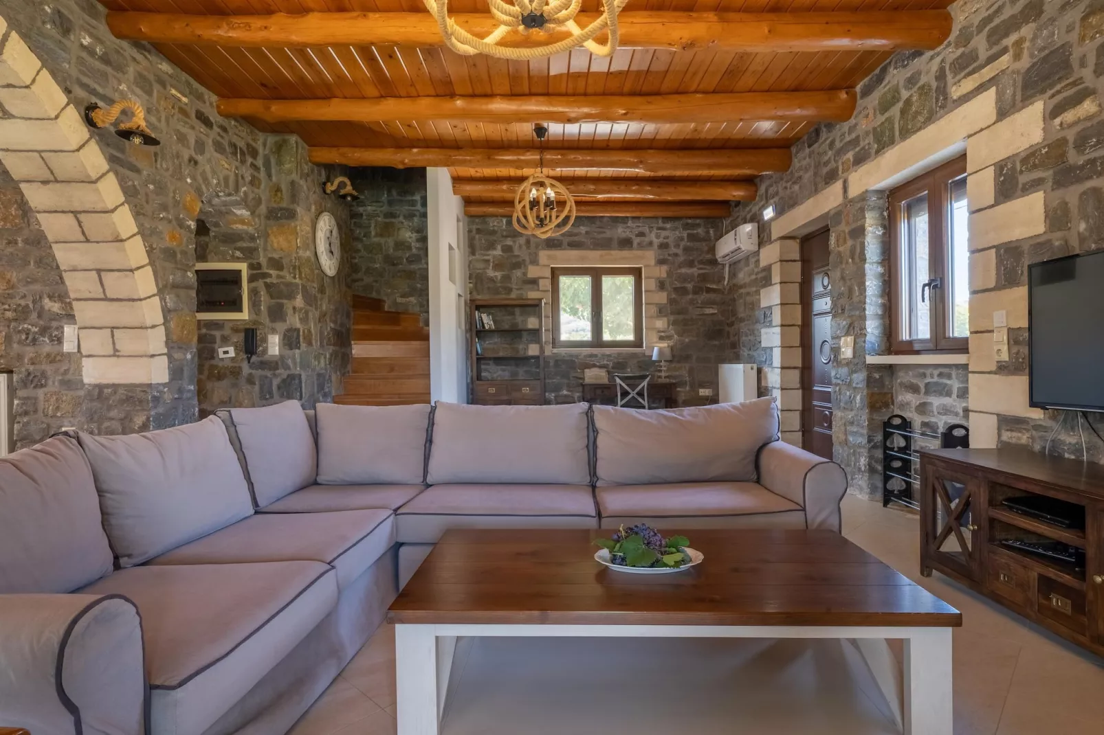 Villa Vilana with private pool