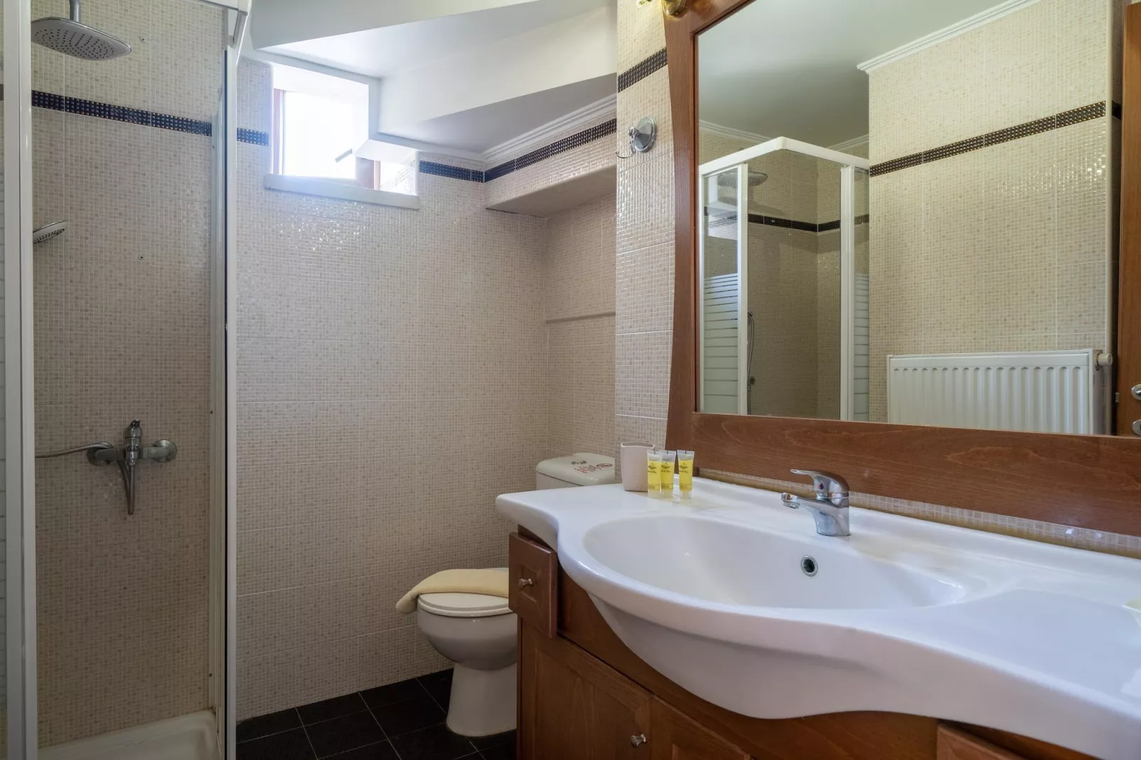 Villa Vilana with private pool-Bathroom