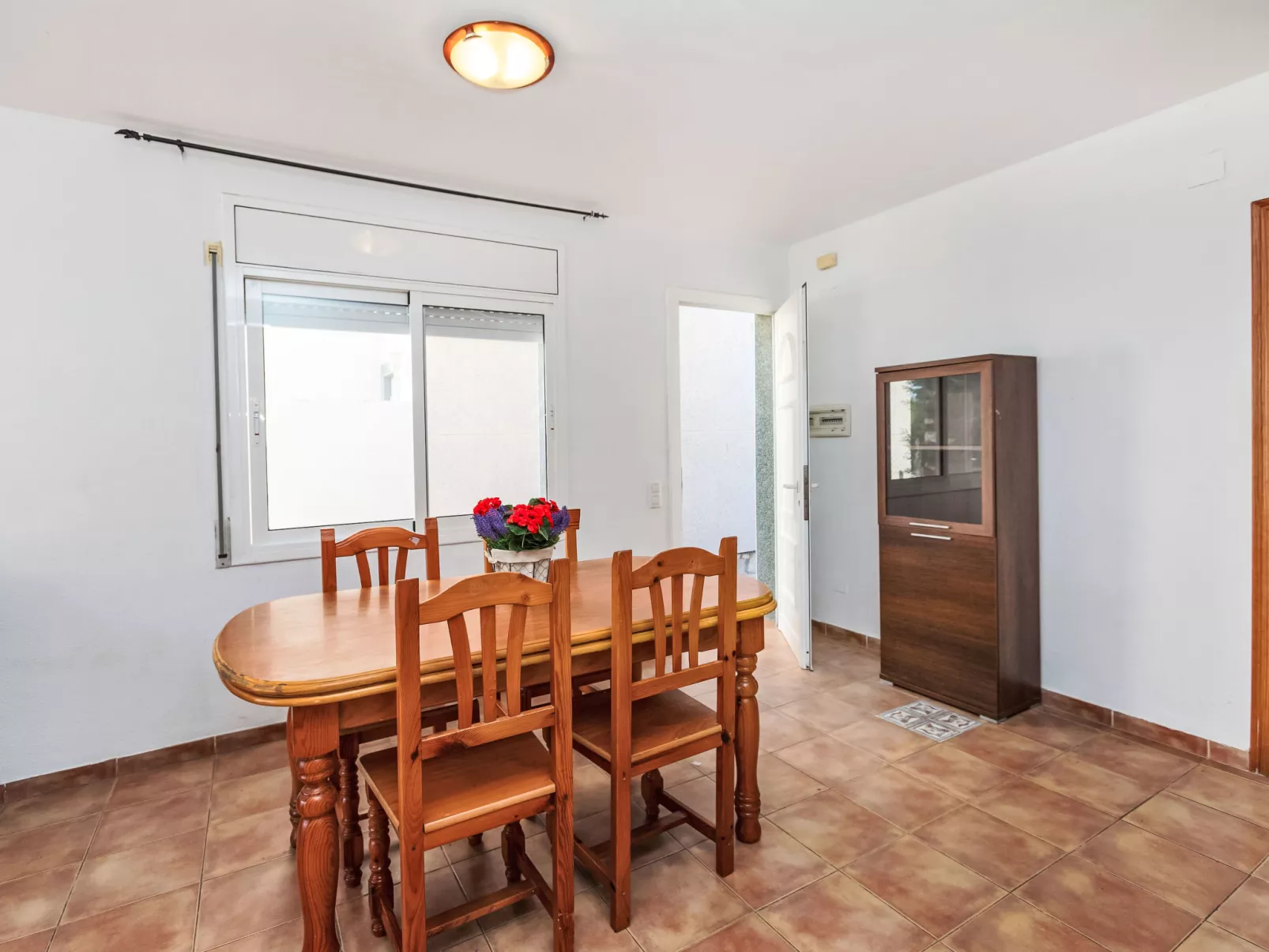 Santa Marta III-Inside