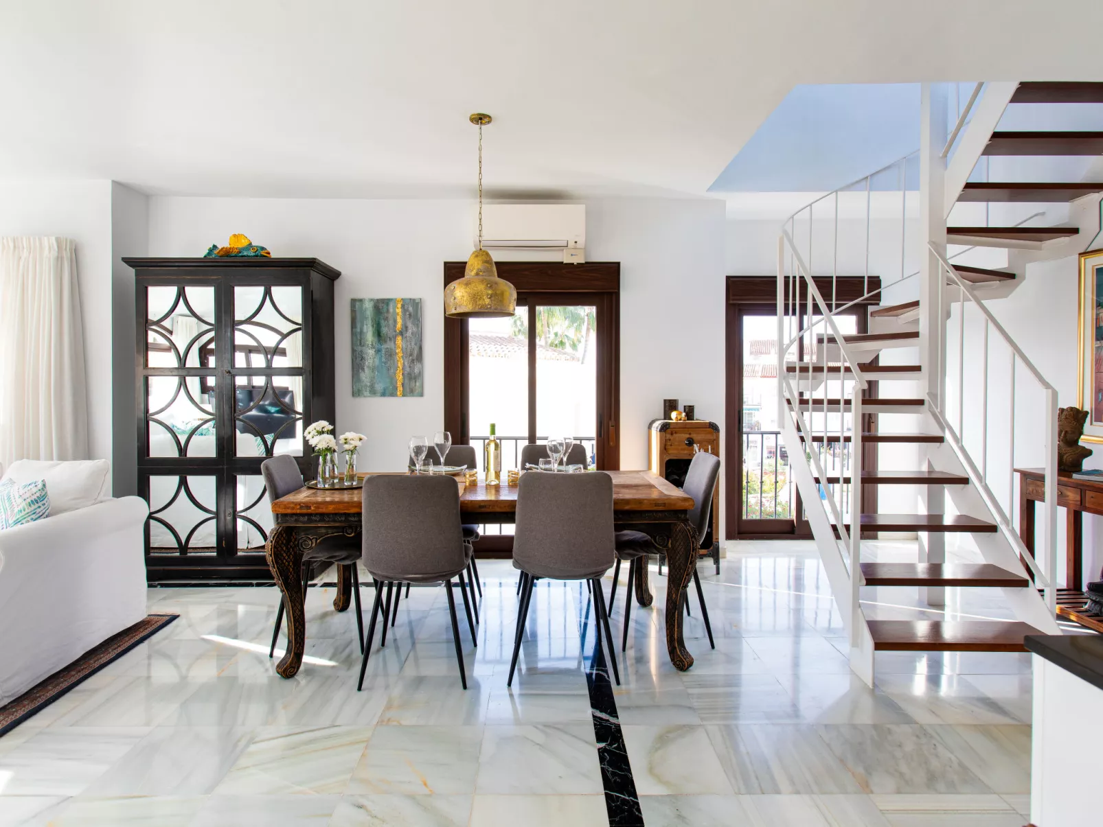 Parador del Mar-Dedans
