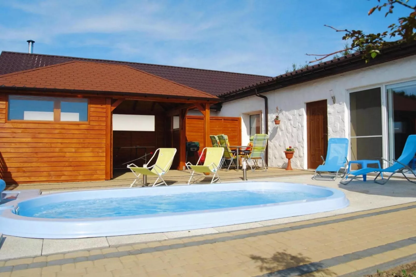 Dom wakacyjny z basenem dla 7 osób Sieciemin-Pool