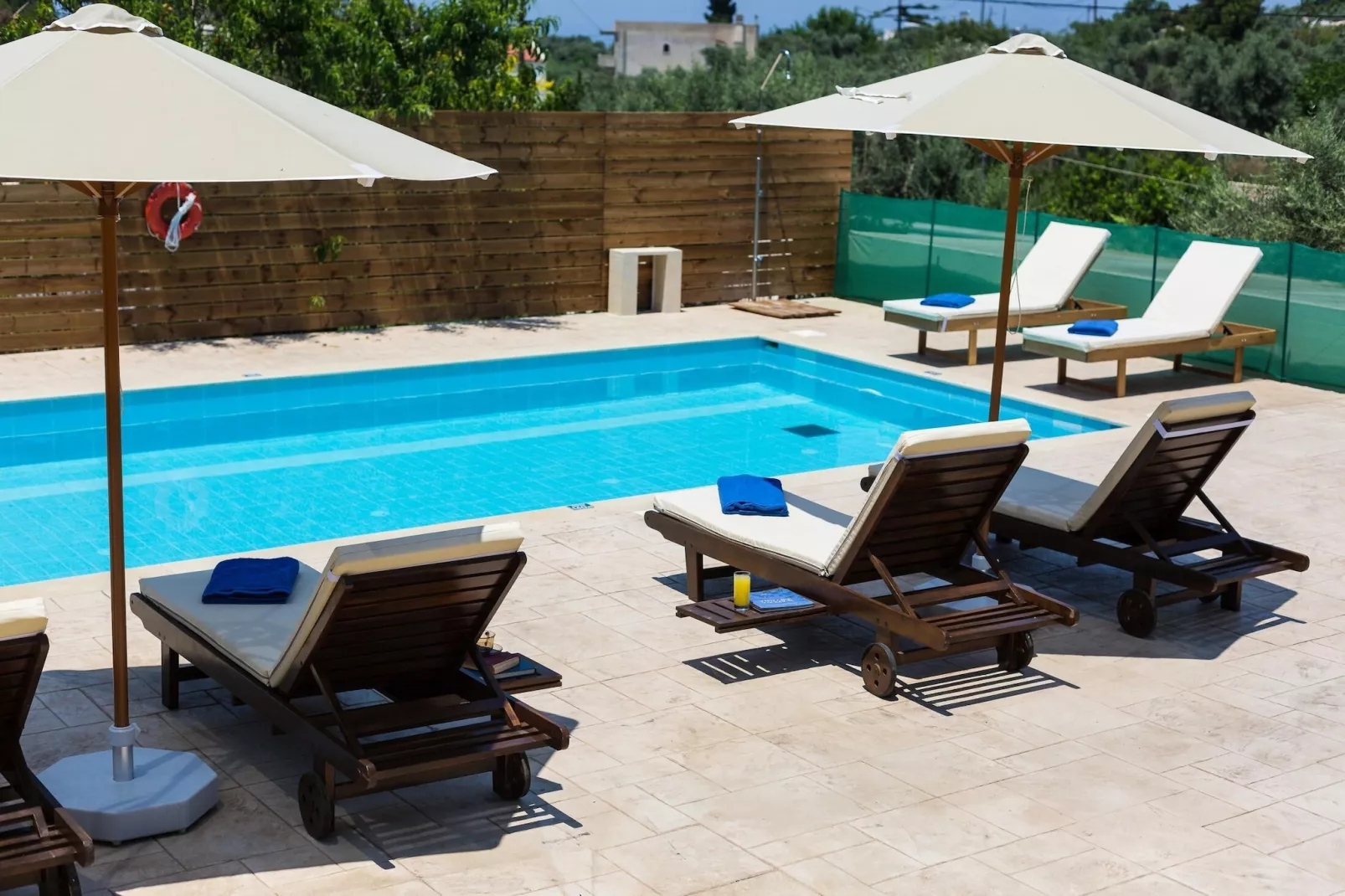 Villa Aspa in Prines-Pool