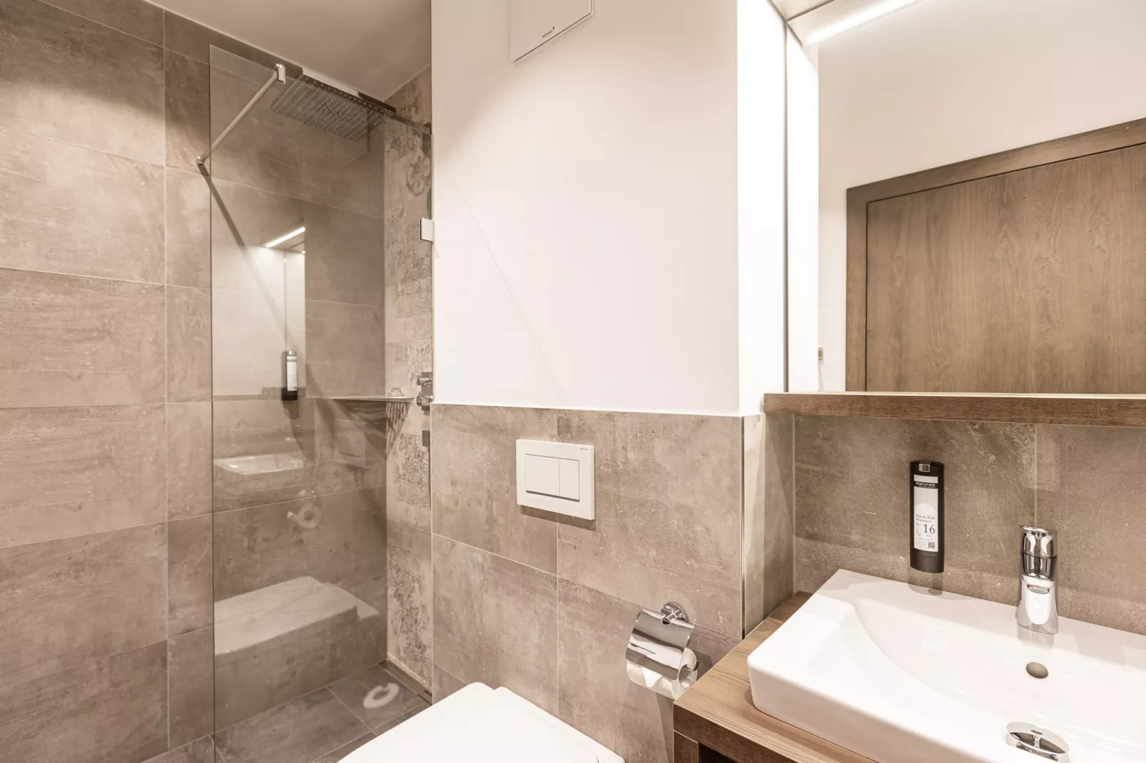 Brixental Suites 5-Bathroom