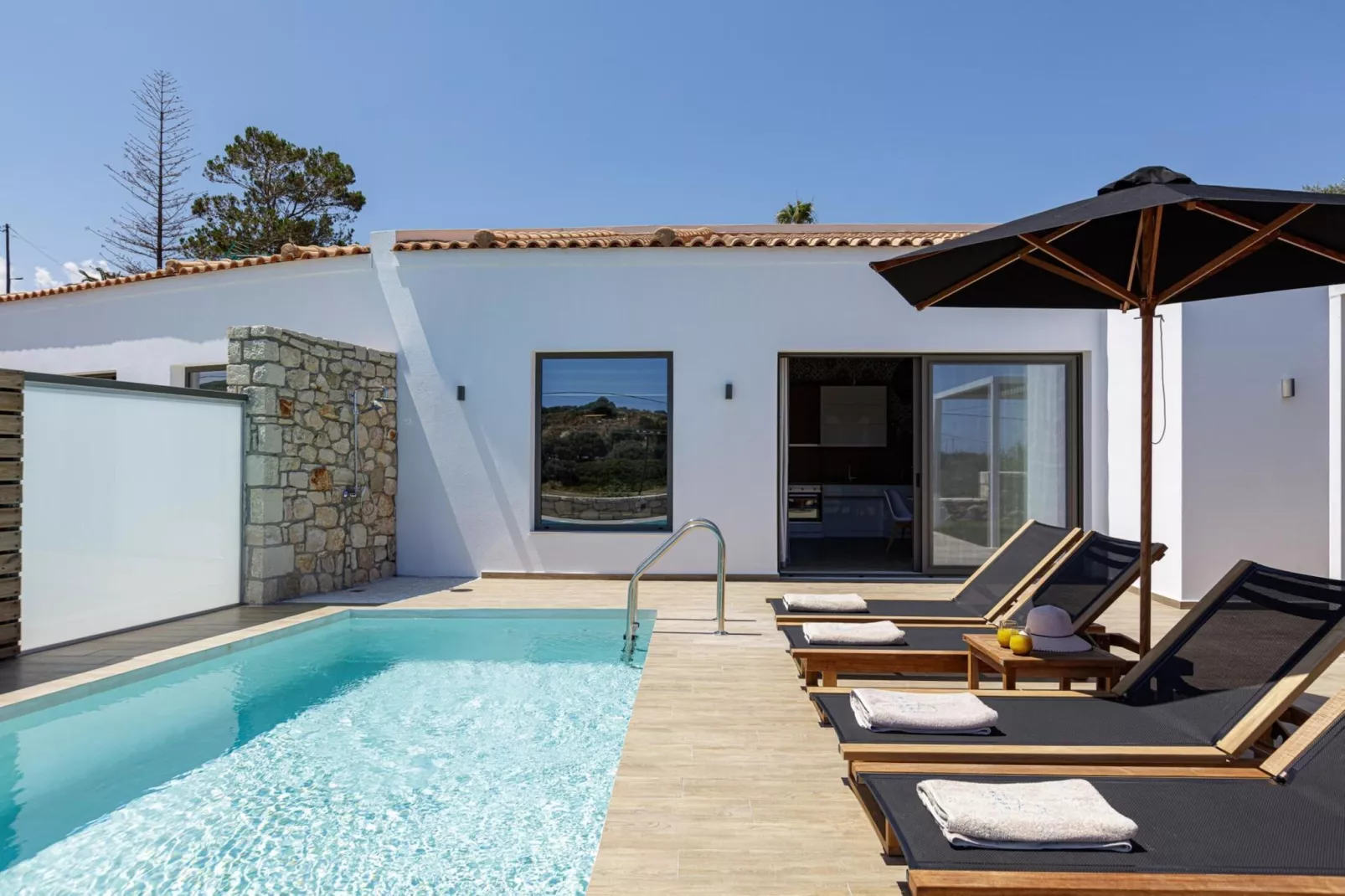 Luxury Villa Verde-Exterior summer