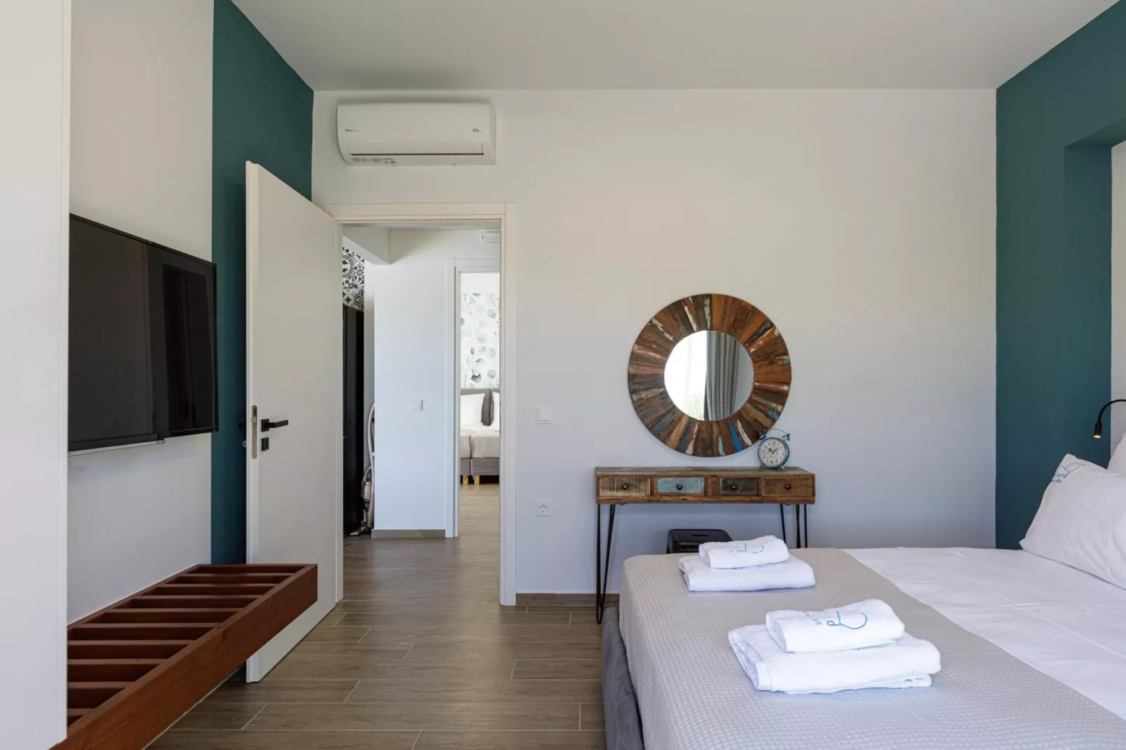 Luxury Villa Verde-Bedroom