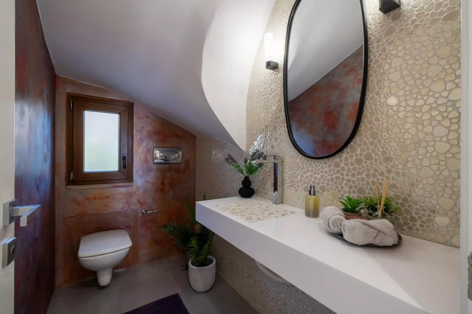 Villa Dimitra with swimming pool-Bathroom