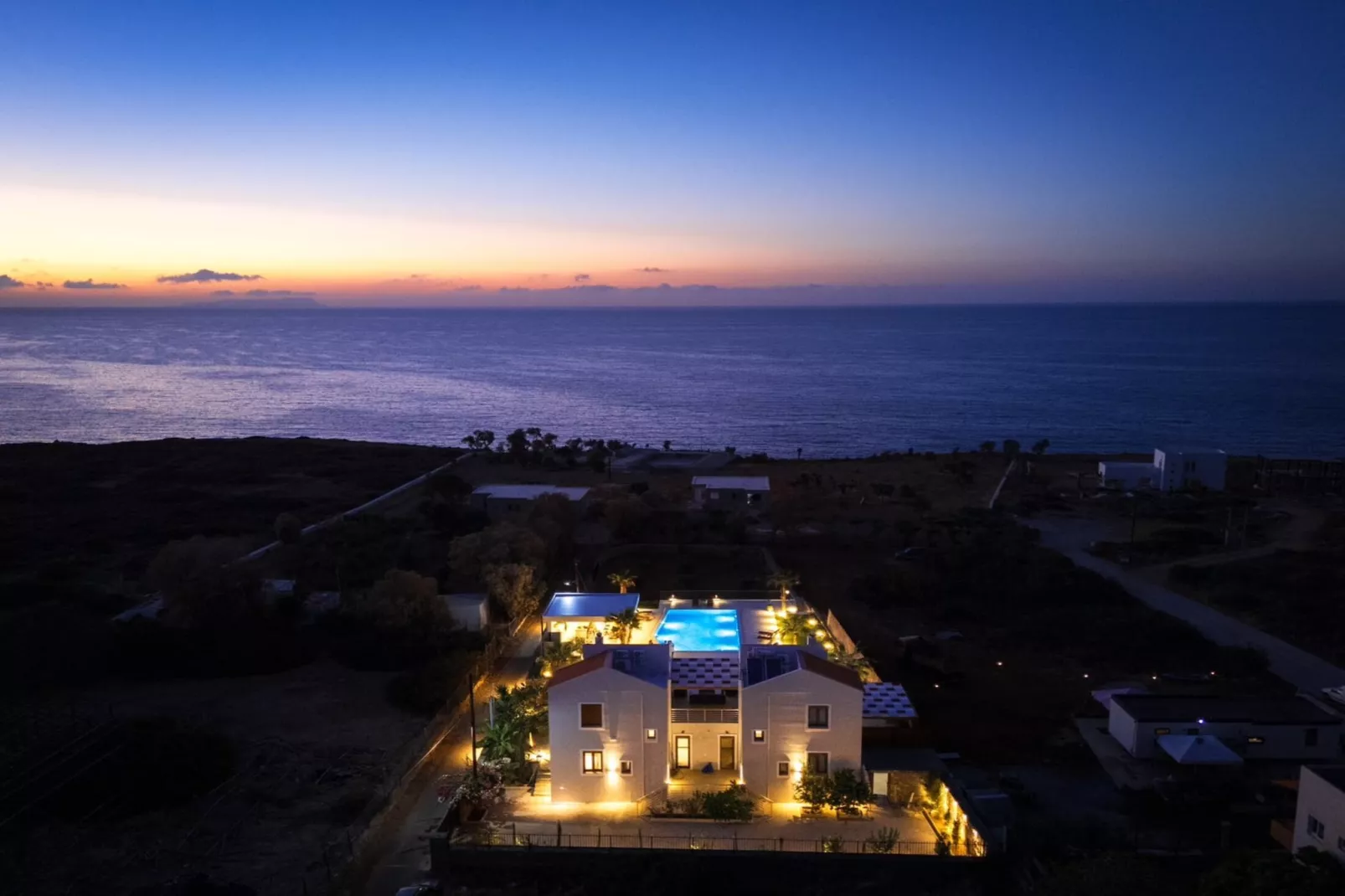 Villa Dimitra with swimming pool-Exterior summer