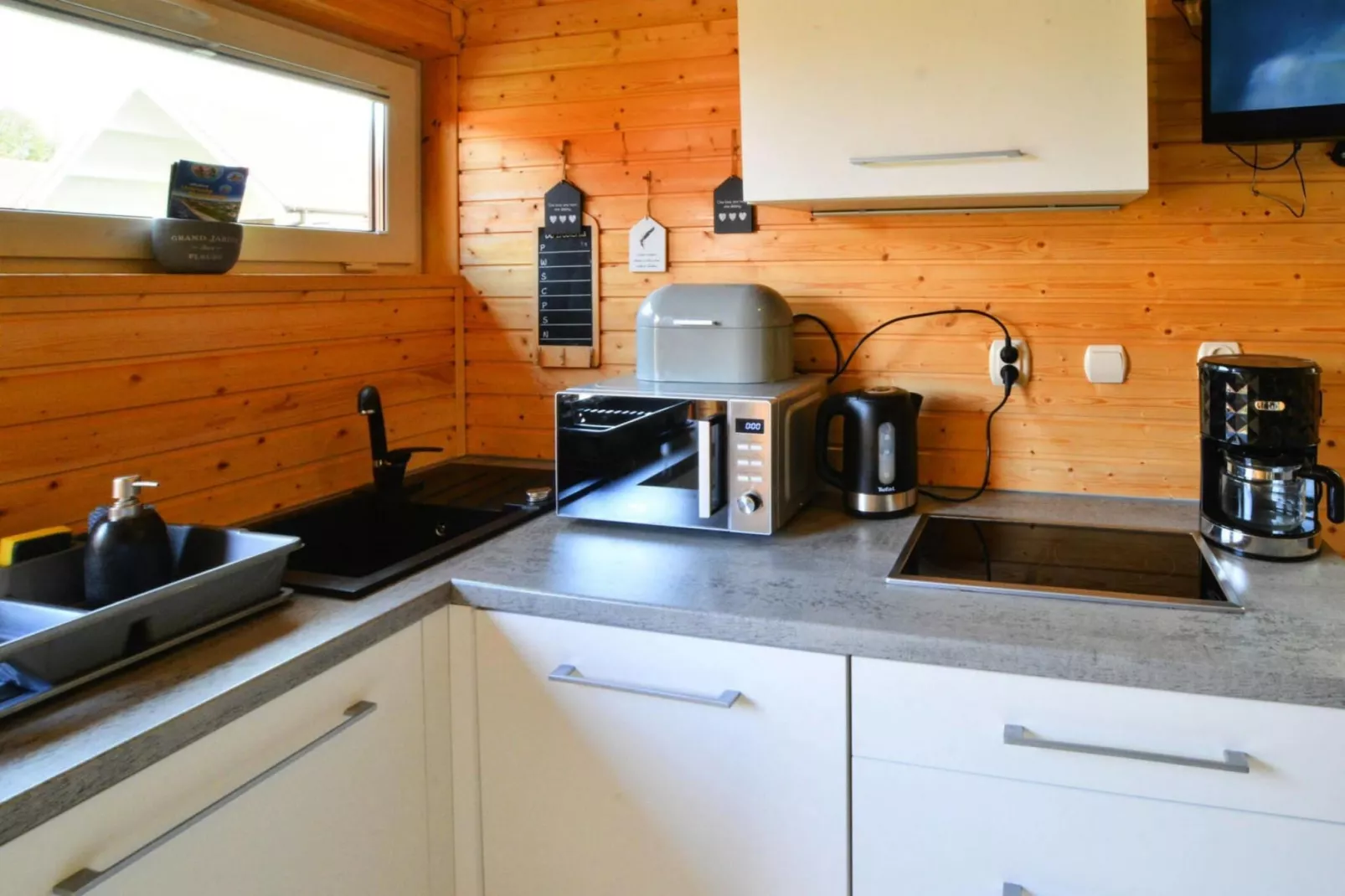 Domek całoroczny starszy TYP A Ustronie Morskie-Kitchen