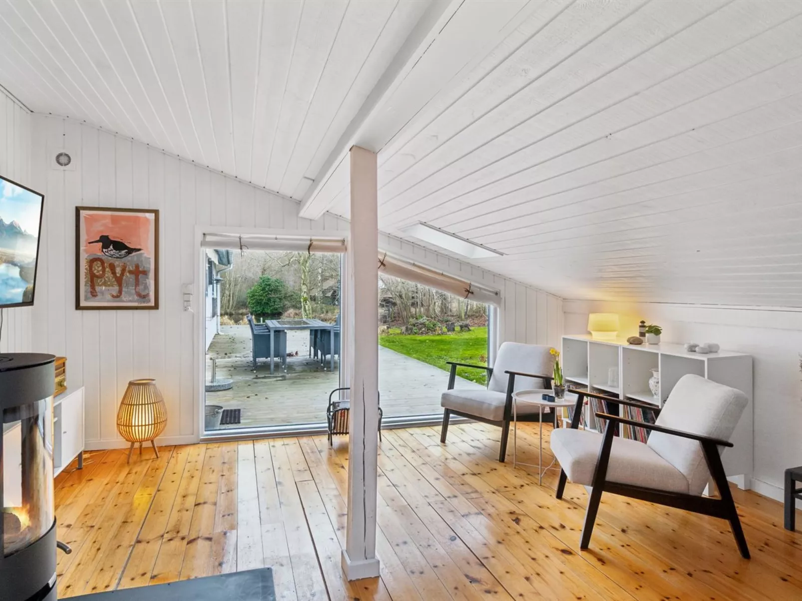 "Nnykka" - 950m from the sea-Inside