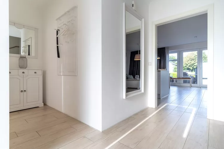 Haus Poller 23-Flur