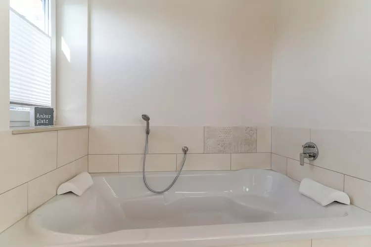 Haus Poller 23-Badezimmer