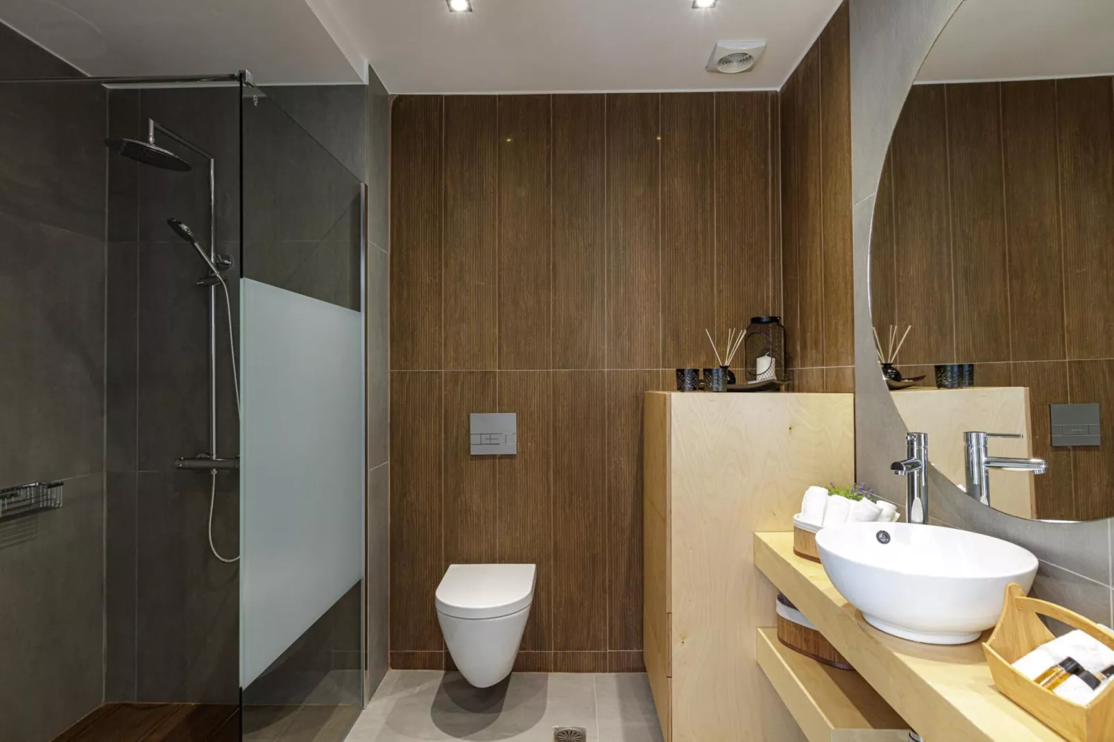 Eveland Accessible Villa 2-Bathroom
