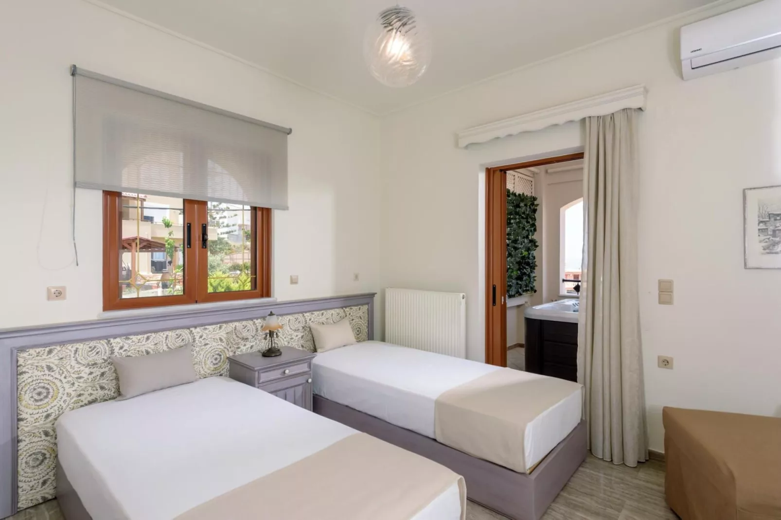 Villa Araucaria private pool Jacuzzi Seaview-Bedroom