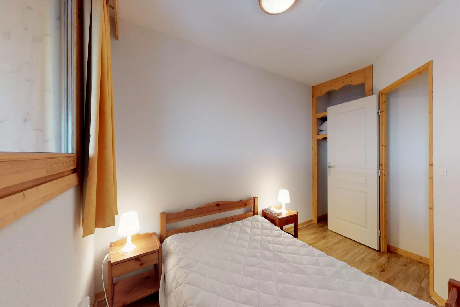 Chartreuse 1 037-FAMILLE & MONTAGNE appart. 6 pers-Bedroom
