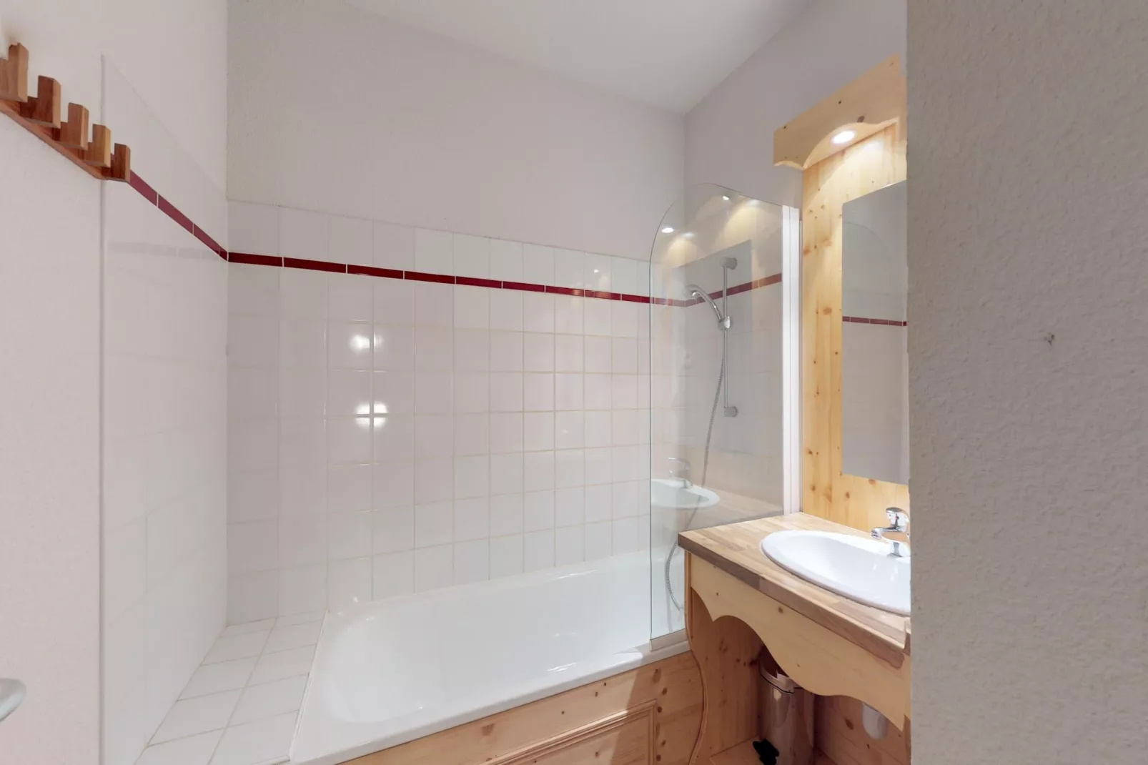 Chartreuse 1 037-FAMILLE & MONTAGNE appart. 6 pers-Bathroom