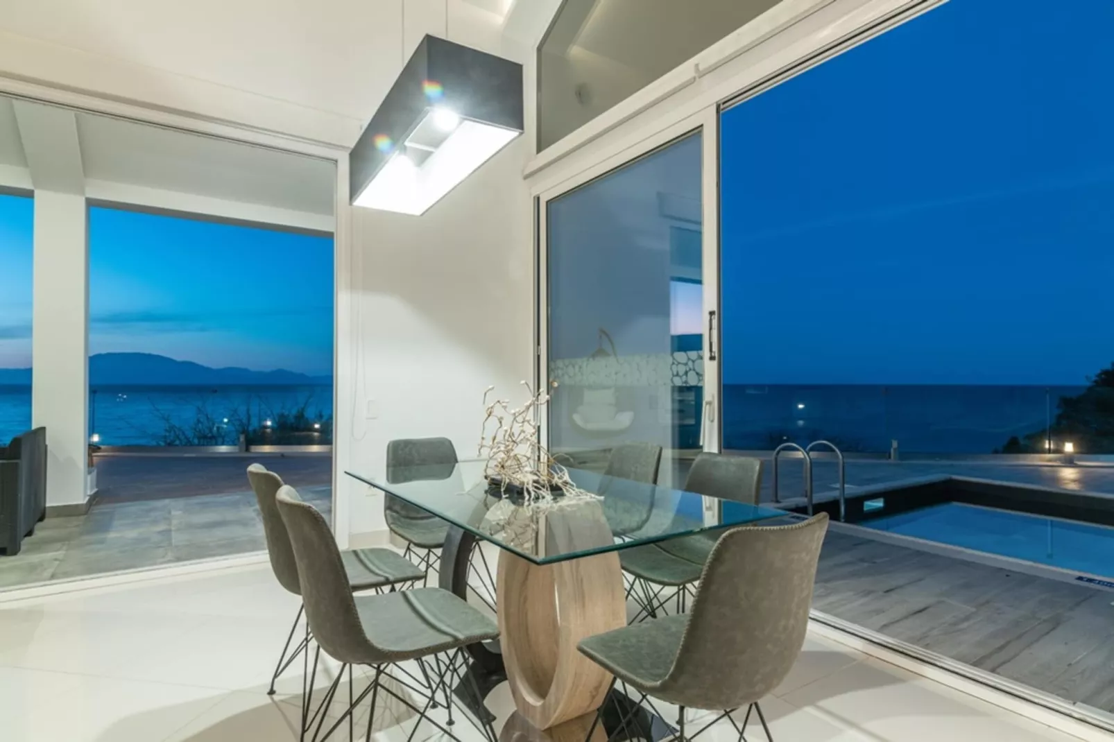 Luxury Villa Cavo Mare Meltemi with pool & jacuzzi-Dining room